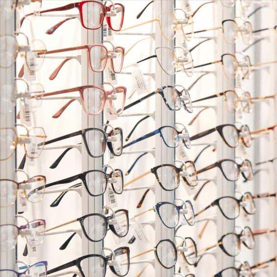 Demystifying Eyeglass Materials: What Are Glasses Made Of?